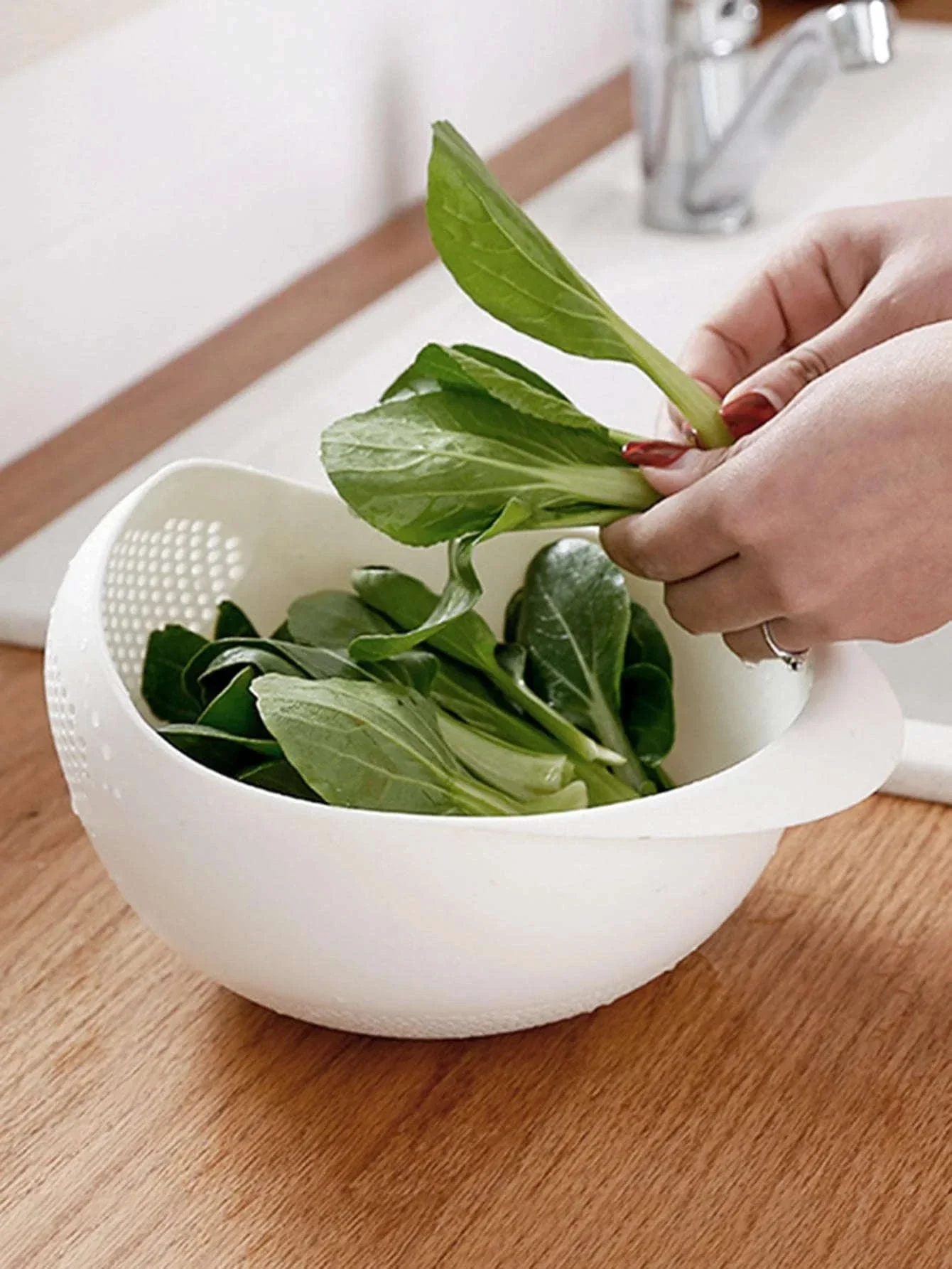 Multipurpose Kitchen Drain Basket Colander for Easier Prep - Image 5