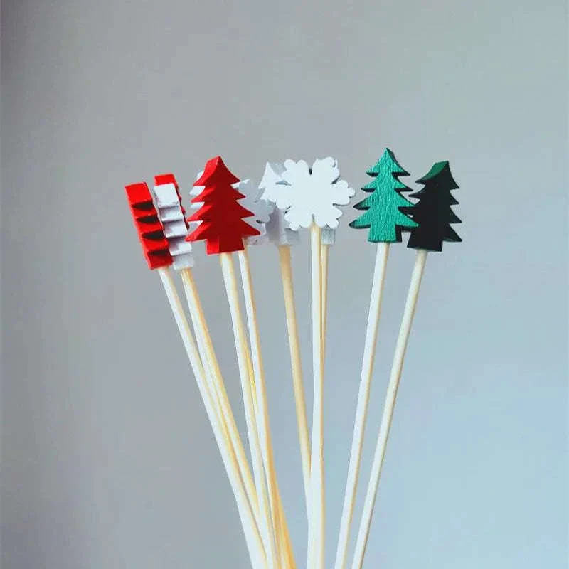 50pcs Christmas Bamboo Fruit Sticks with Festive Ornaments - Image 6