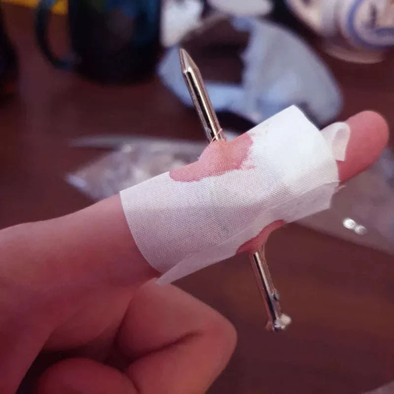 5 Pack Fake Nail Through Finger Prank Prop Set - Image 12