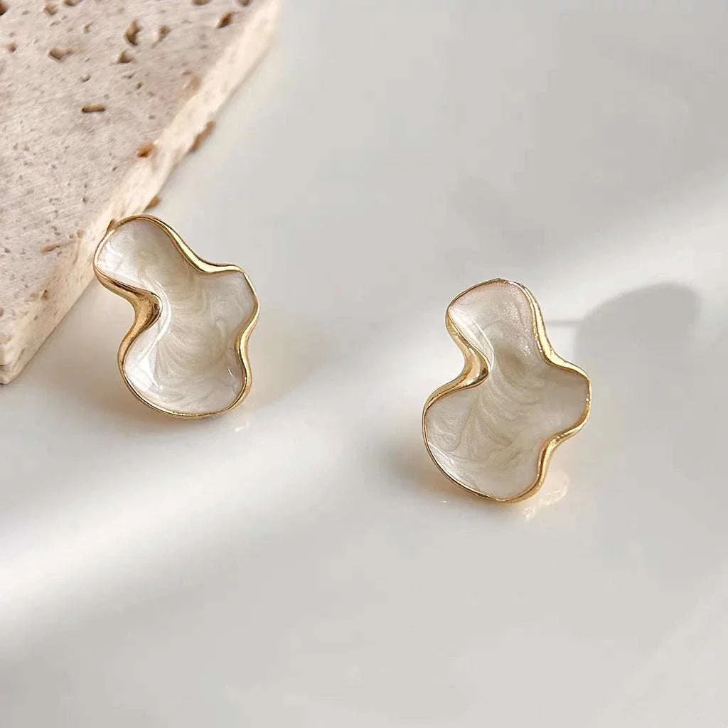 Alien Cloud Earrings – Abstract White Studs for Women - Image 4