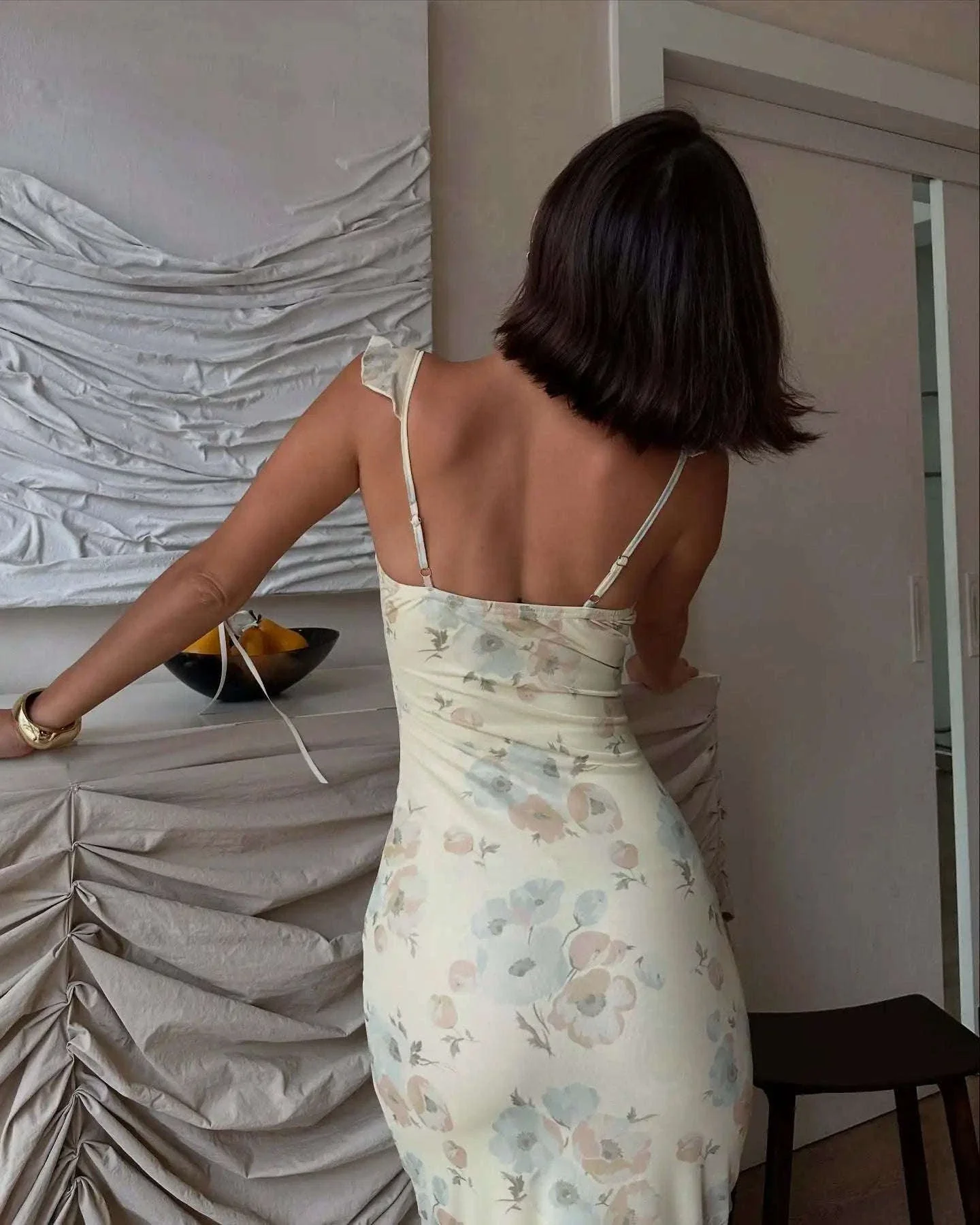 Floral Maxi Dress with Plunge Back and Summer Flow - Image 36