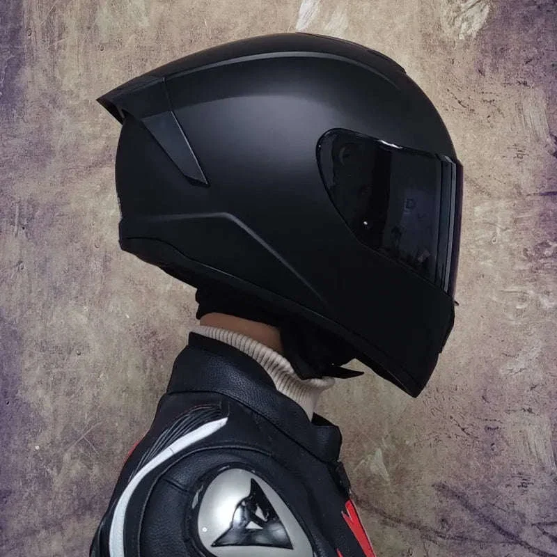Full Face Motorcycle Helmet for Winter Warmth and Road Protection - Image 17