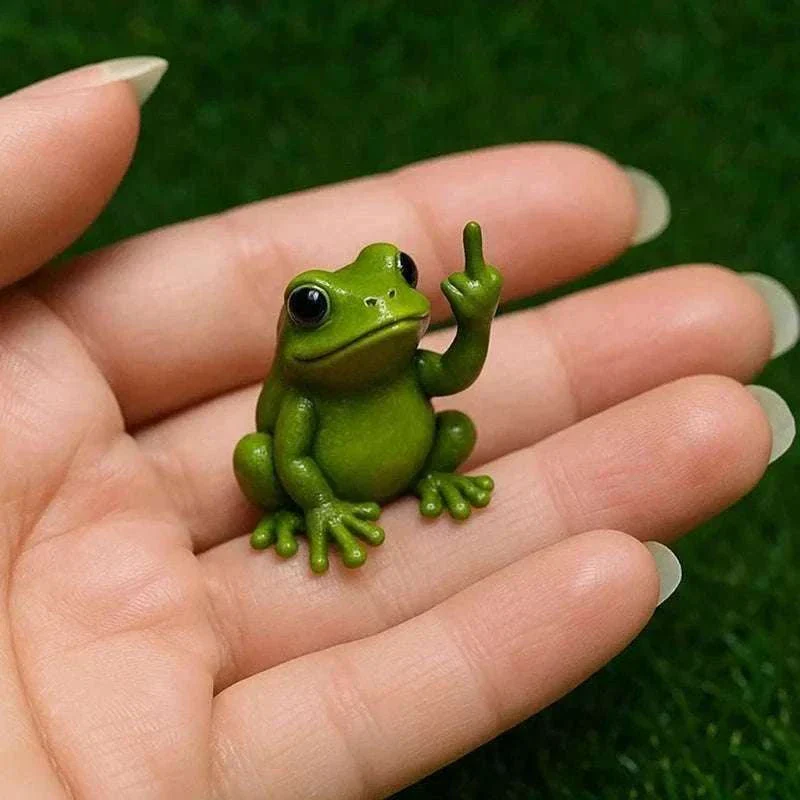 Funny Middle Finger Animal Statue – Mini Resin Desk Decor Figurine - Image 9