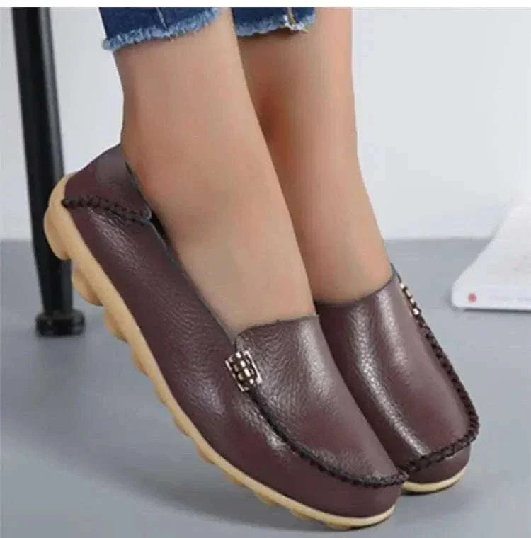 Women’s Retro Moccasin Slip-On Flats for Everyday Comfort - Image 22