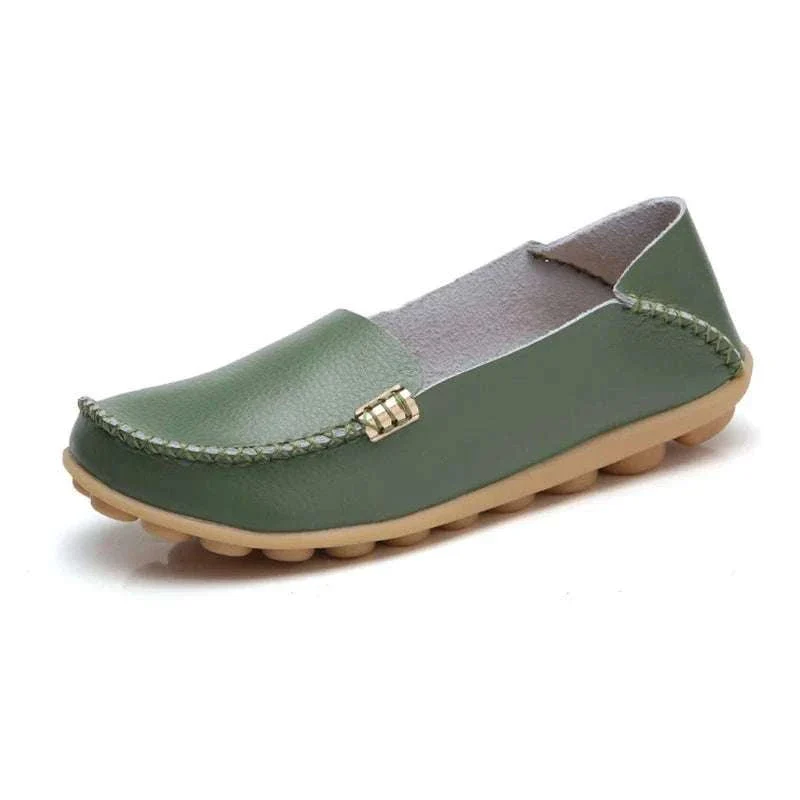 Women’s Retro Moccasin Slip-On Flats for Everyday Comfort - Image 26