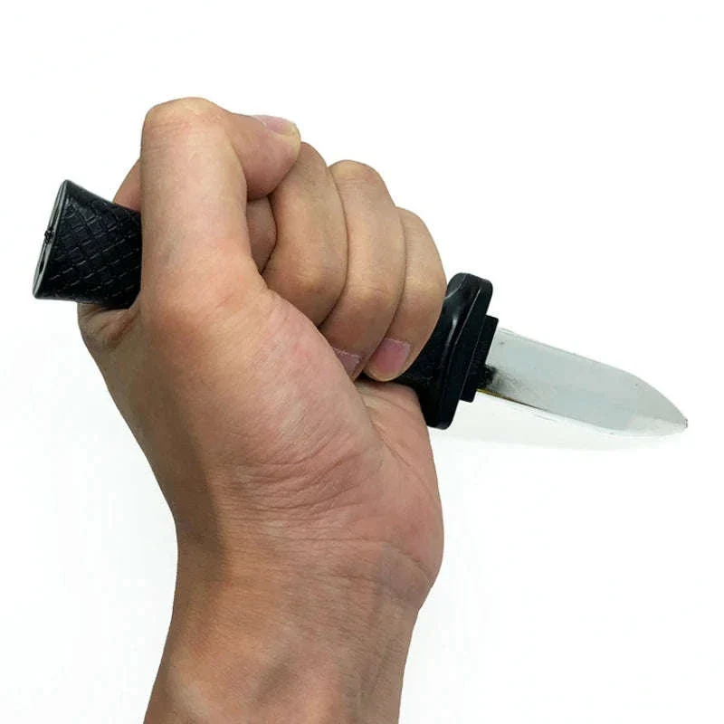 Halloween Retractable Prank Dagger for Parties and Costumes - Image 5