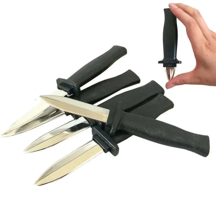 Halloween Retractable Prank Dagger for Parties and Costumes - Image 7
