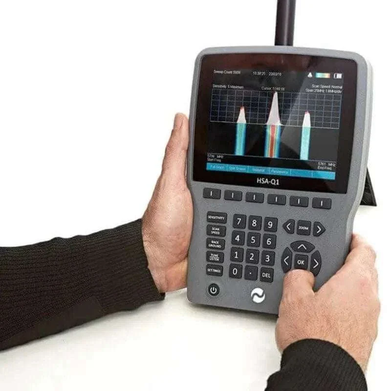 Handheld RF Spectrum Analyzer 1MHz–13.44GHz Fast Sweep Device - Image 2