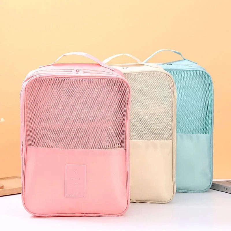 Portable Travel Shoe Bag and Clothes Organizer - Image 3