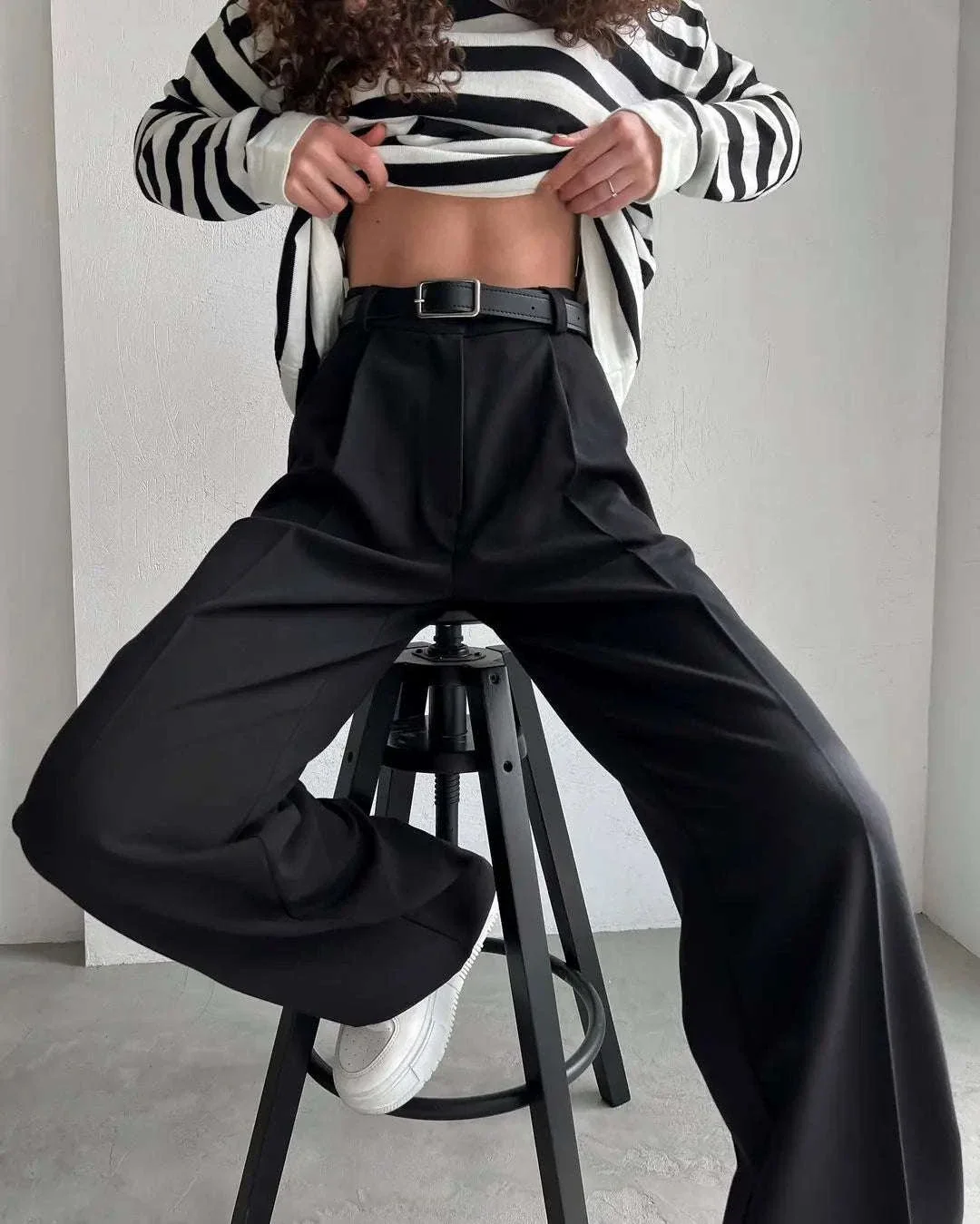 High Waist Pleated Wide Leg Work Pants with Pockets for Women - Image 15