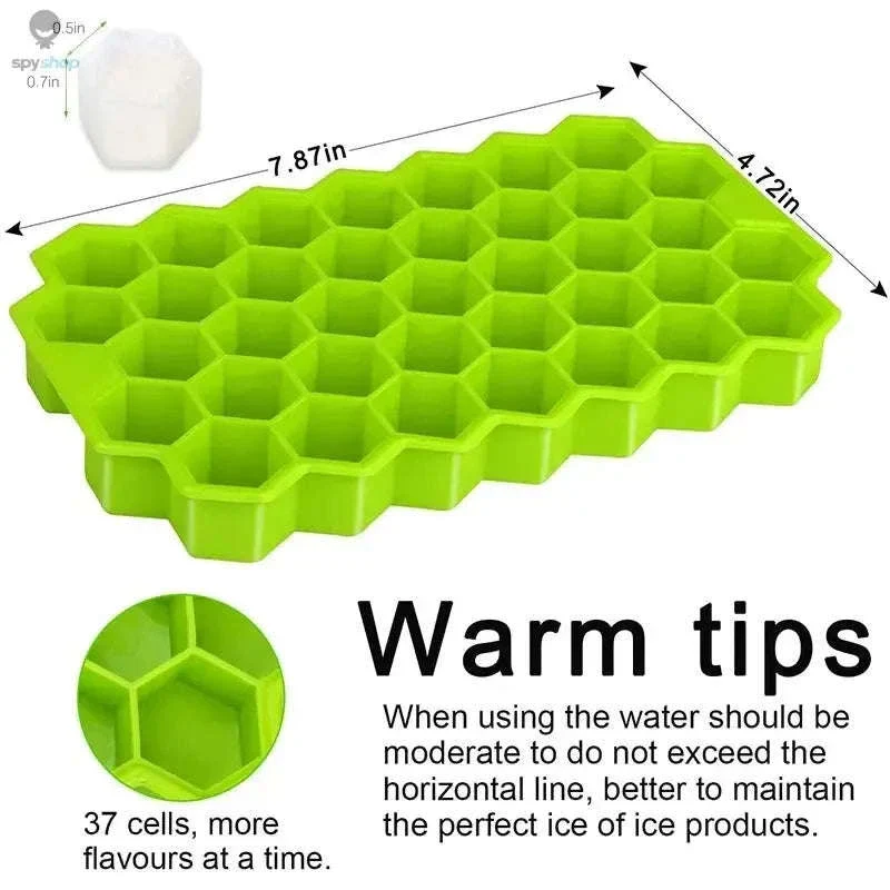 Honeycomb Ice Cube Tray with 37 Cavities and Lids - Image 9