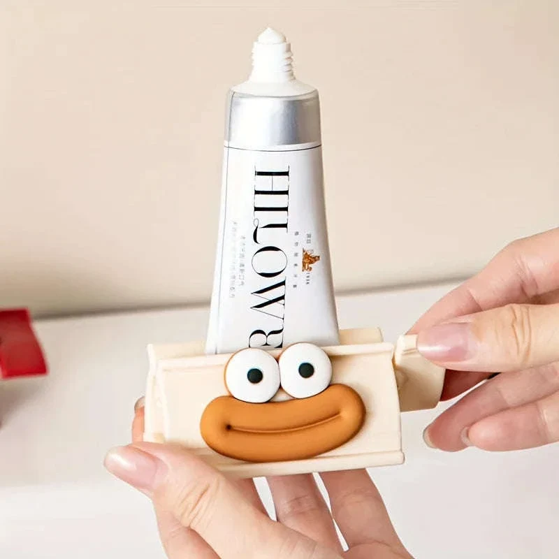Manual Oral Care Device for Quick Freshening Anywhere - Image 4