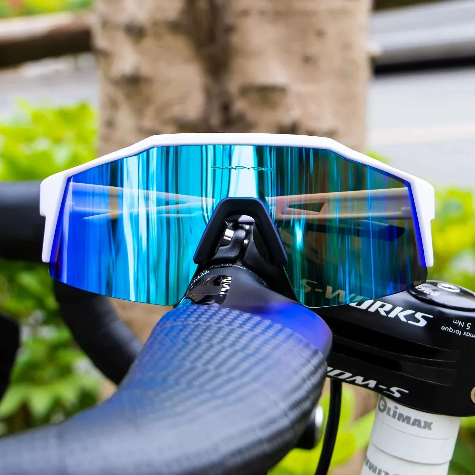 Polarized Cycling Sunglasses with UV400 Protection and Multi-Lens Kit - Image 15