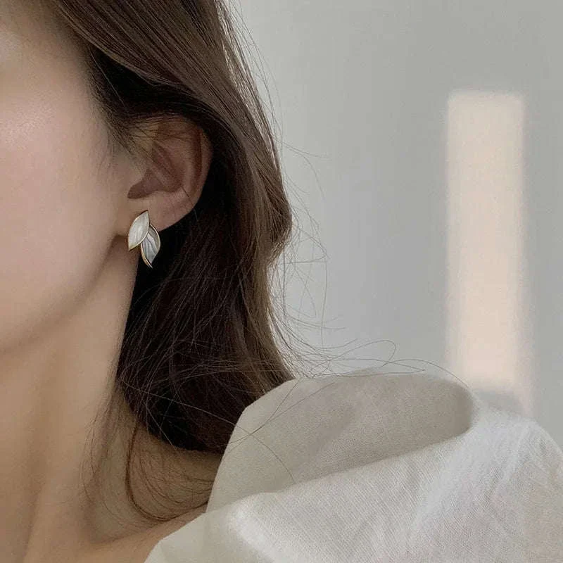Korean Metal Leaf Stud Earrings for Effortless Everyday Style - Image 18