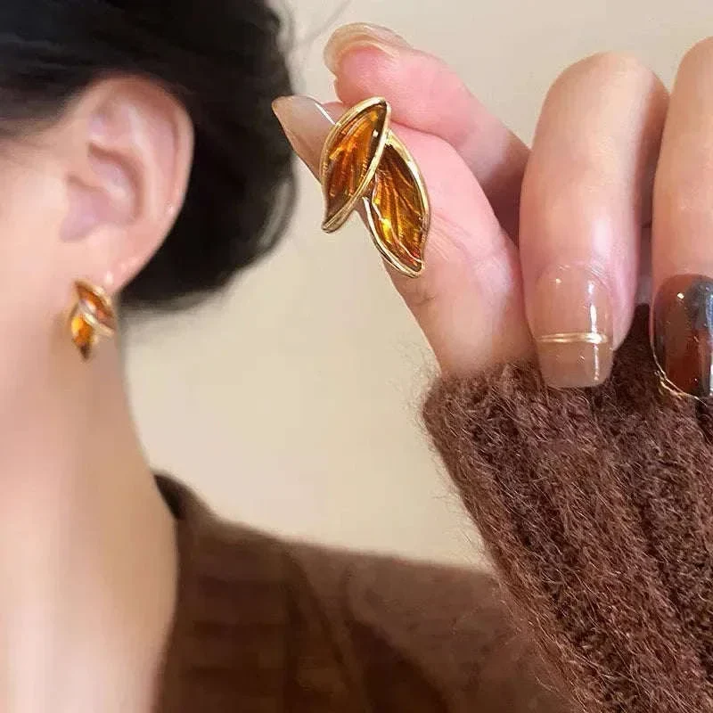 Korean Metal Leaf Stud Earrings for Effortless Everyday Style - Image 4