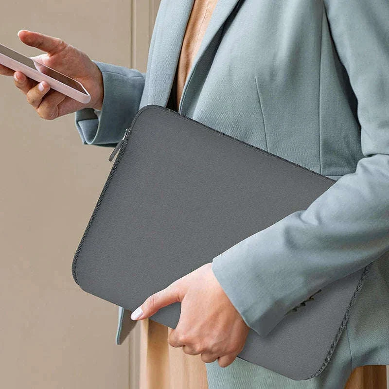 Waterproof Shockproof Laptop Sleeve for Daily Protection - Image 6