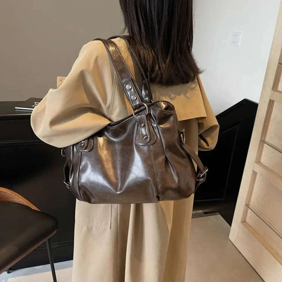 Large Capacity Vintage Style Shoulder Tote Bag with Crossbody Strap - Image 3