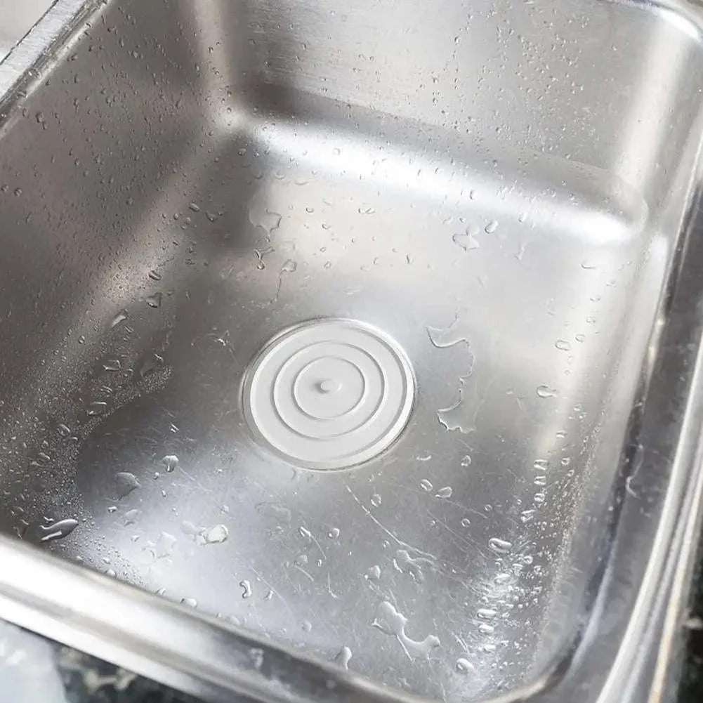 Large Silicone Bathtub Stopper for a Reliable Drain Seal - Image 4