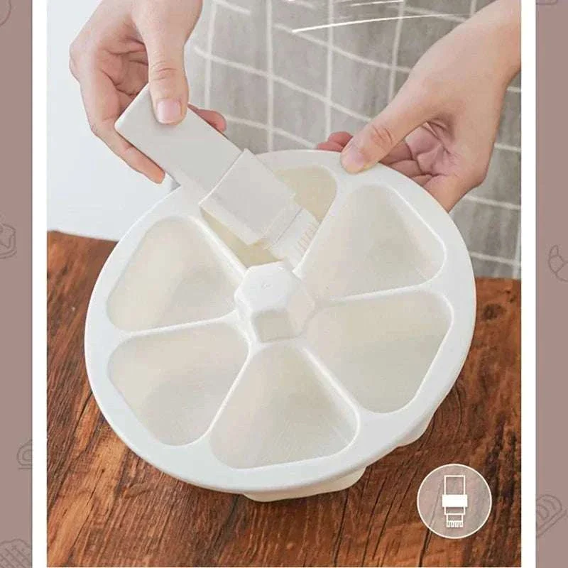 Onigiri Triangle Rice Mold for Bento and Japanese-Style Meals - Image 5