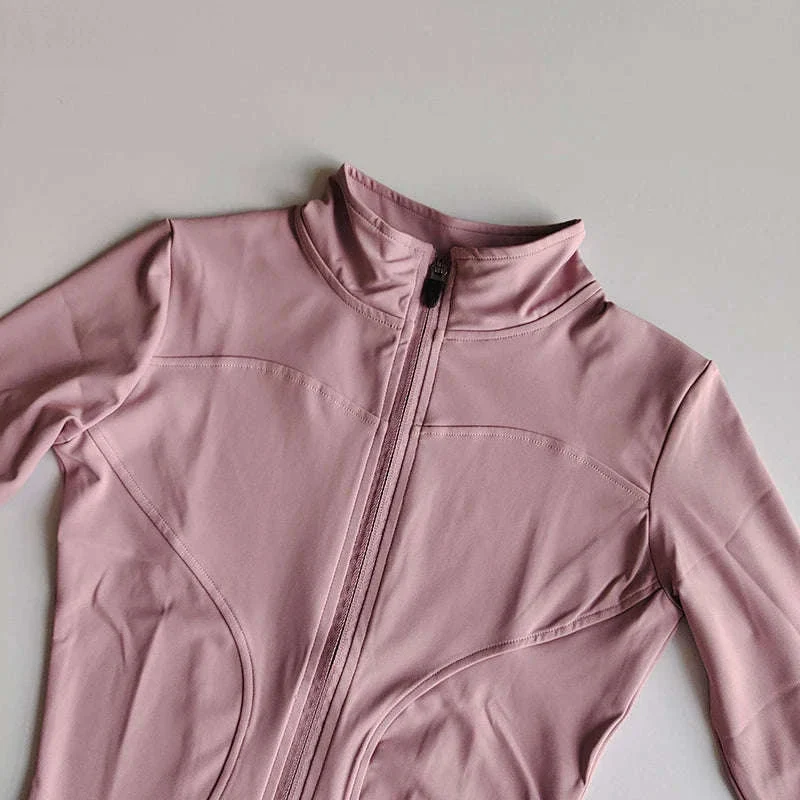Women's Quick Dry Yoga Jacket with Seamless Comfort - Image 6