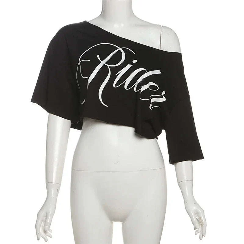 Oversized Off-Shoulder Graphic T-Shirt with Asymmetric Hem - Image 12