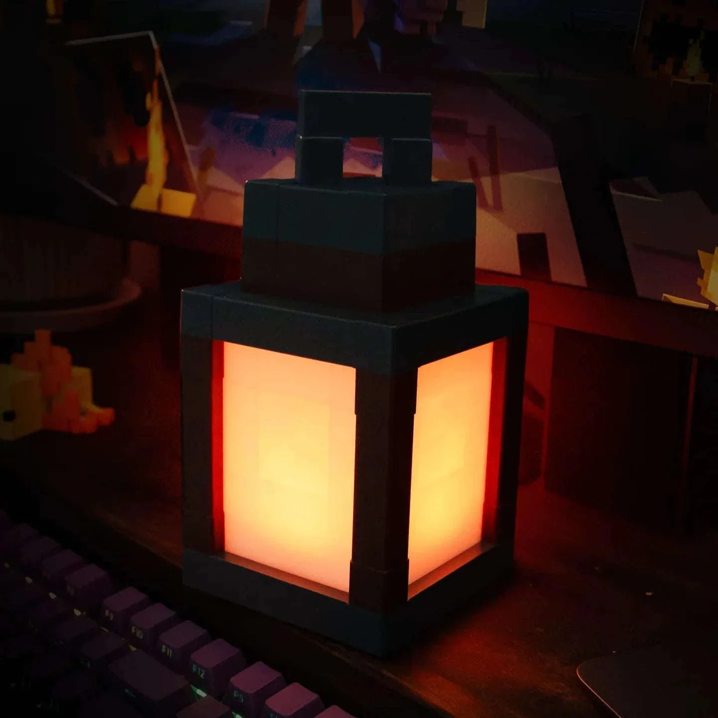 Pixel Style LED Night Light Lantern with 16 Colors and Remote Control - Image 6