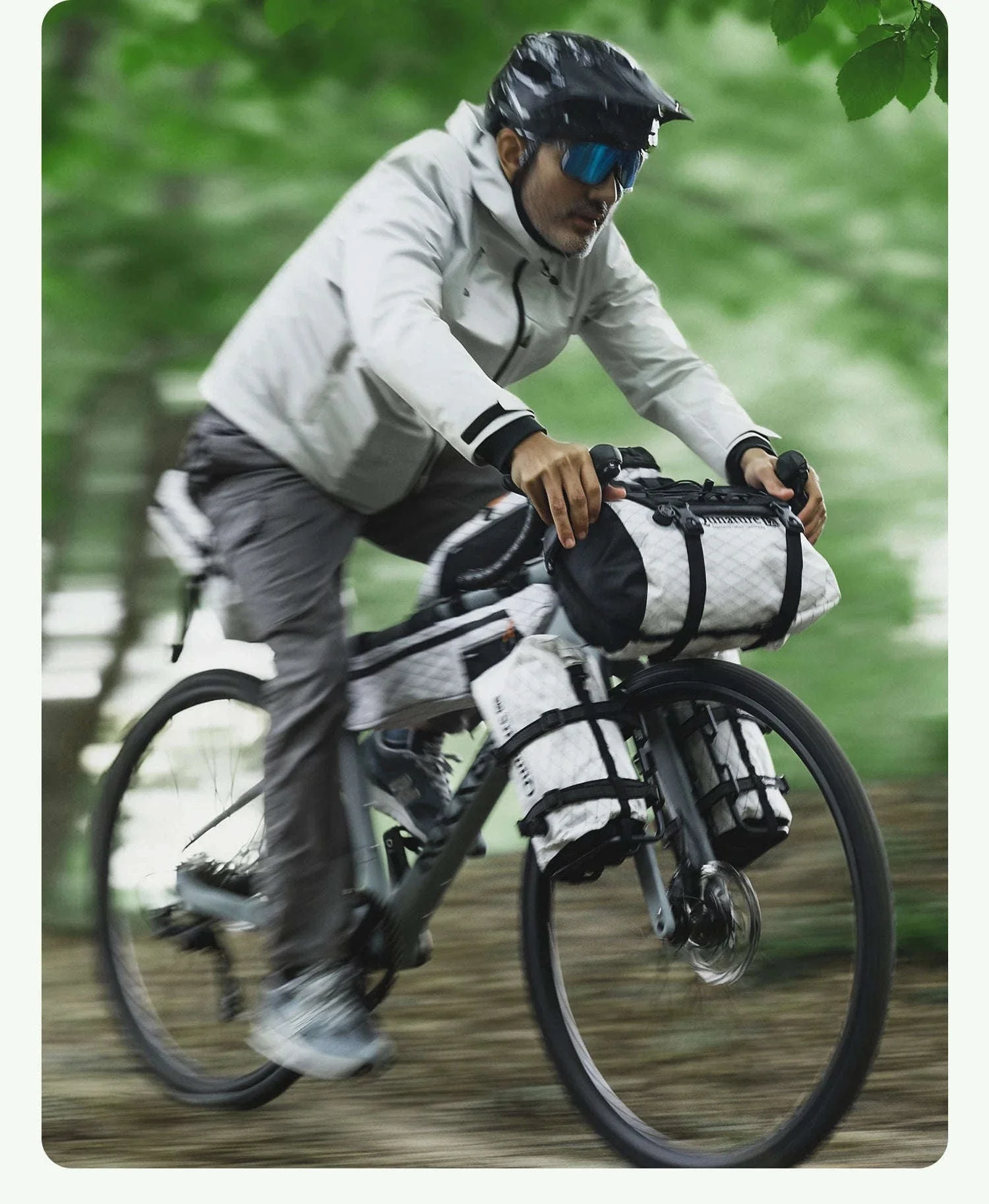 Waterproof Bikepacking Saddle Bag 6L/12L Rack Storage for Cycling - Image 25