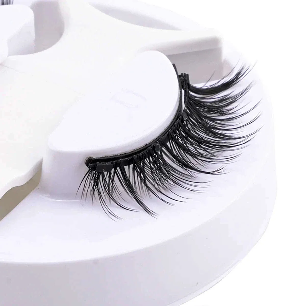 Reusable Magnetic False Eyelashes with Applicator Tweezers Set - Image 9