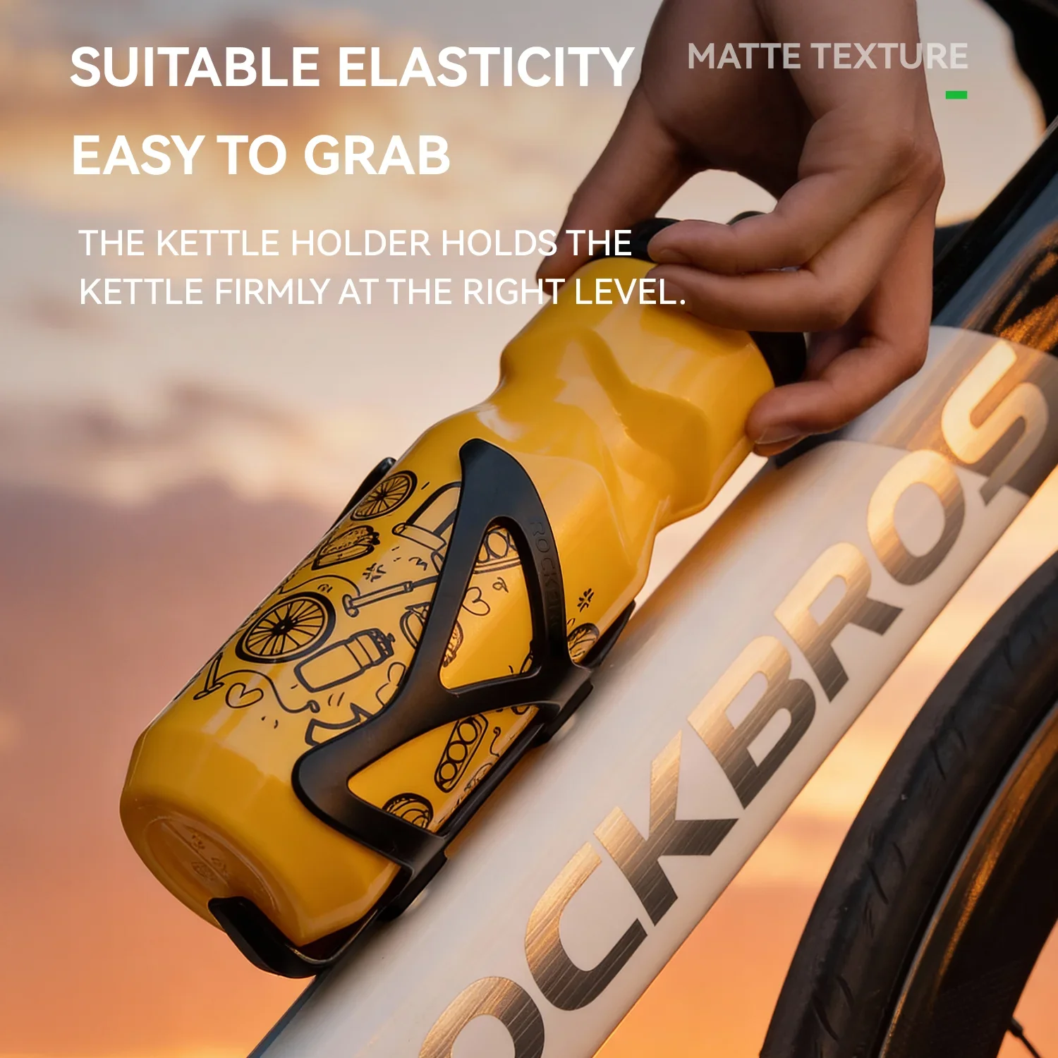 Cycling Water Bottle 0.6L with Bike Cage for Easy Hydration - Image 4
