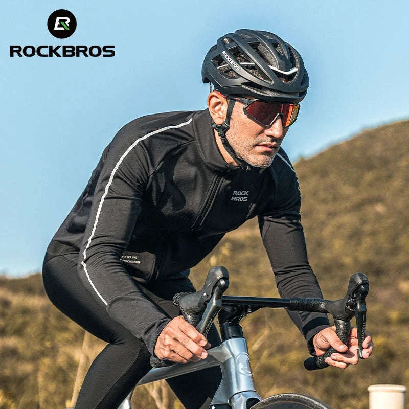 Women’s Winter Cycling Jacket with Fleece Lining and Windproof Design