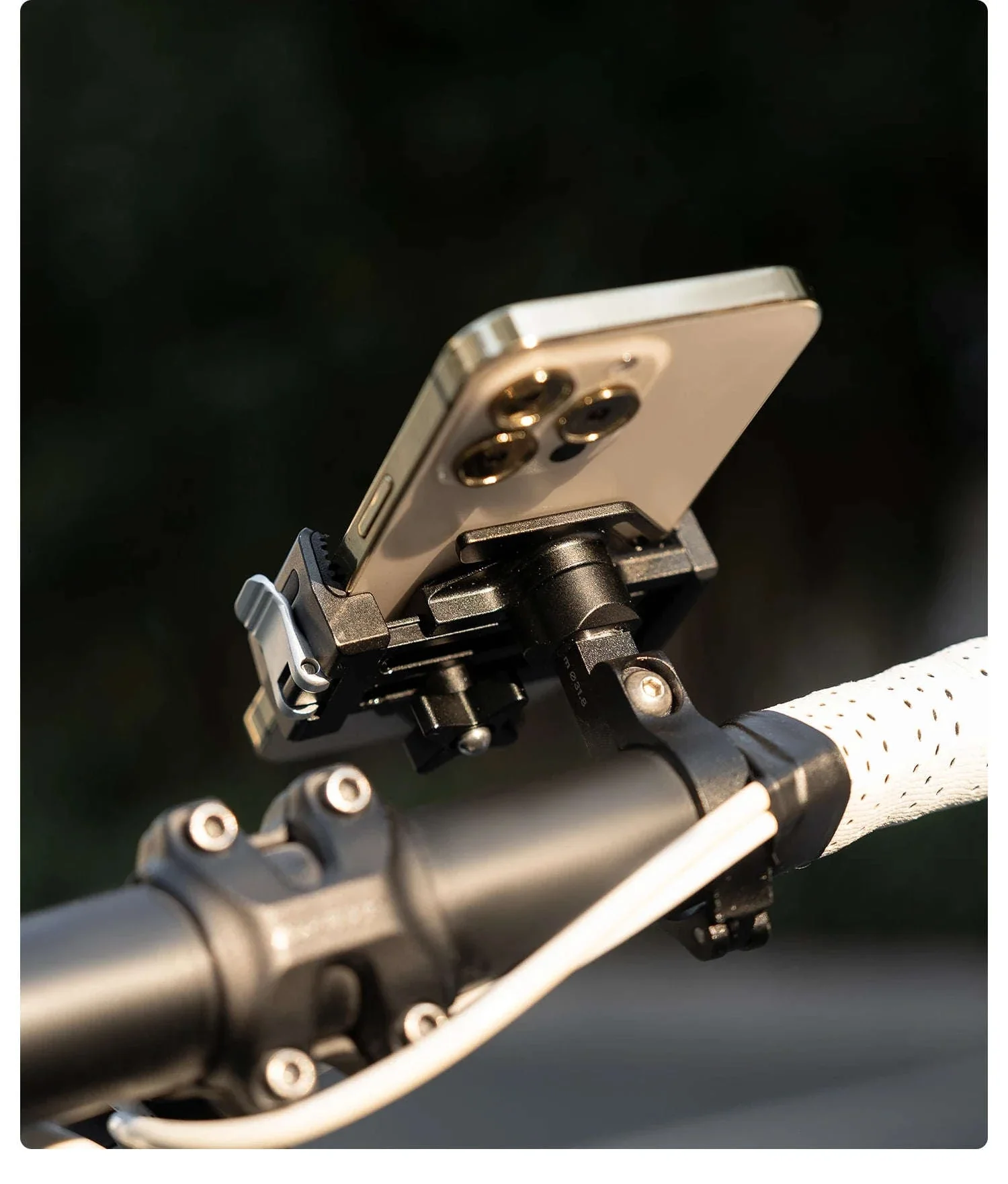 360° Rotating Motorcycle & Bicycle Phone Holder with Shock Absorption - Image 18