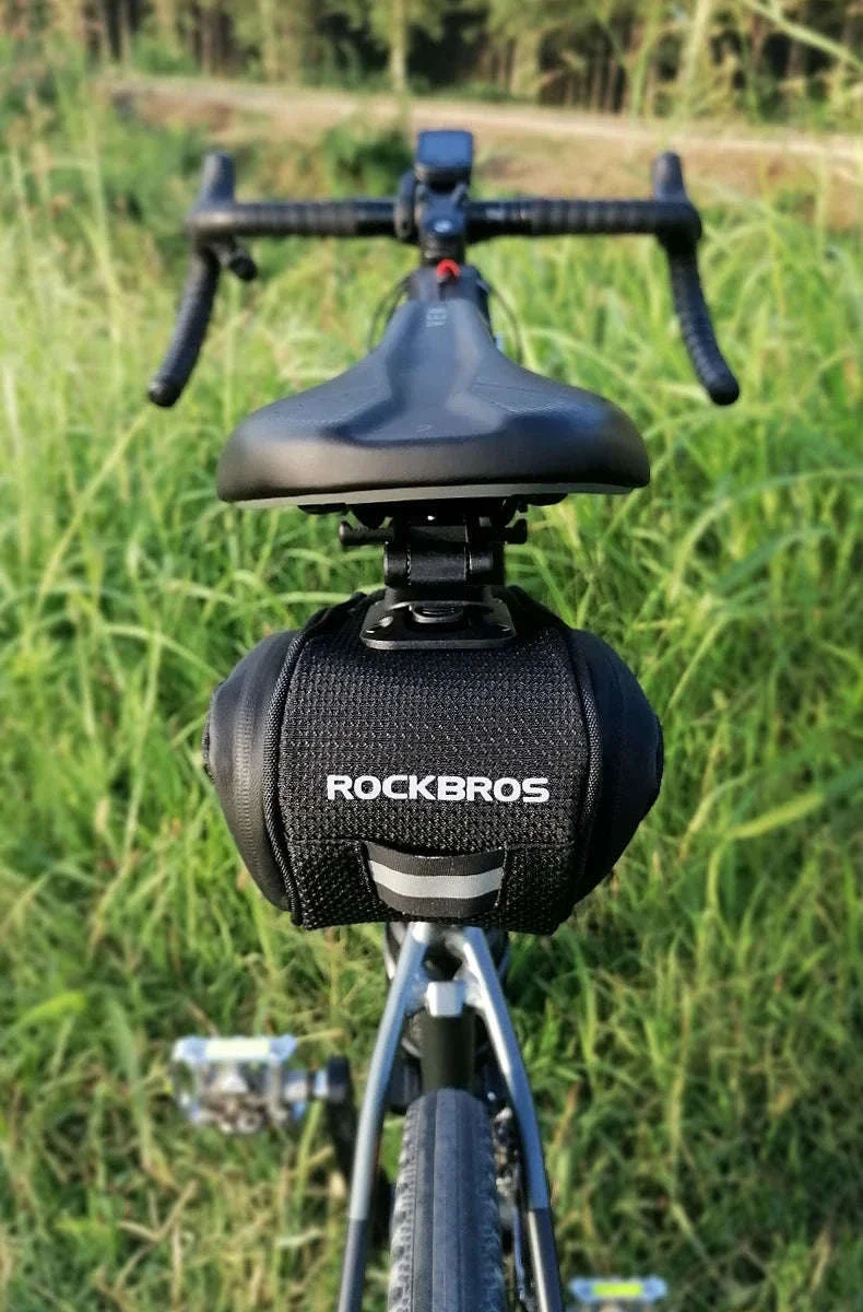 Rainproof Bike Saddle Bag with Quick Release and 1L Storage - Image 7