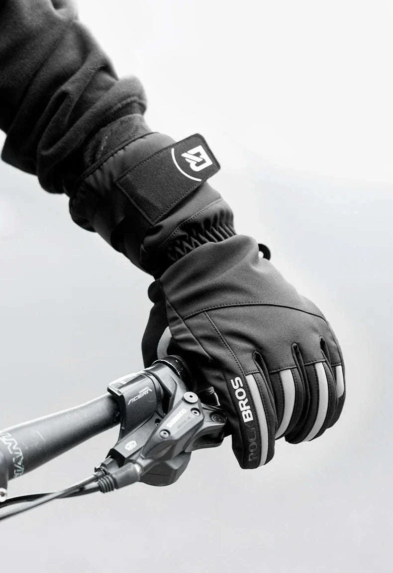 Winter Waterproof Ski & Motorcycle Gloves with Thermal Insulation - Image 11