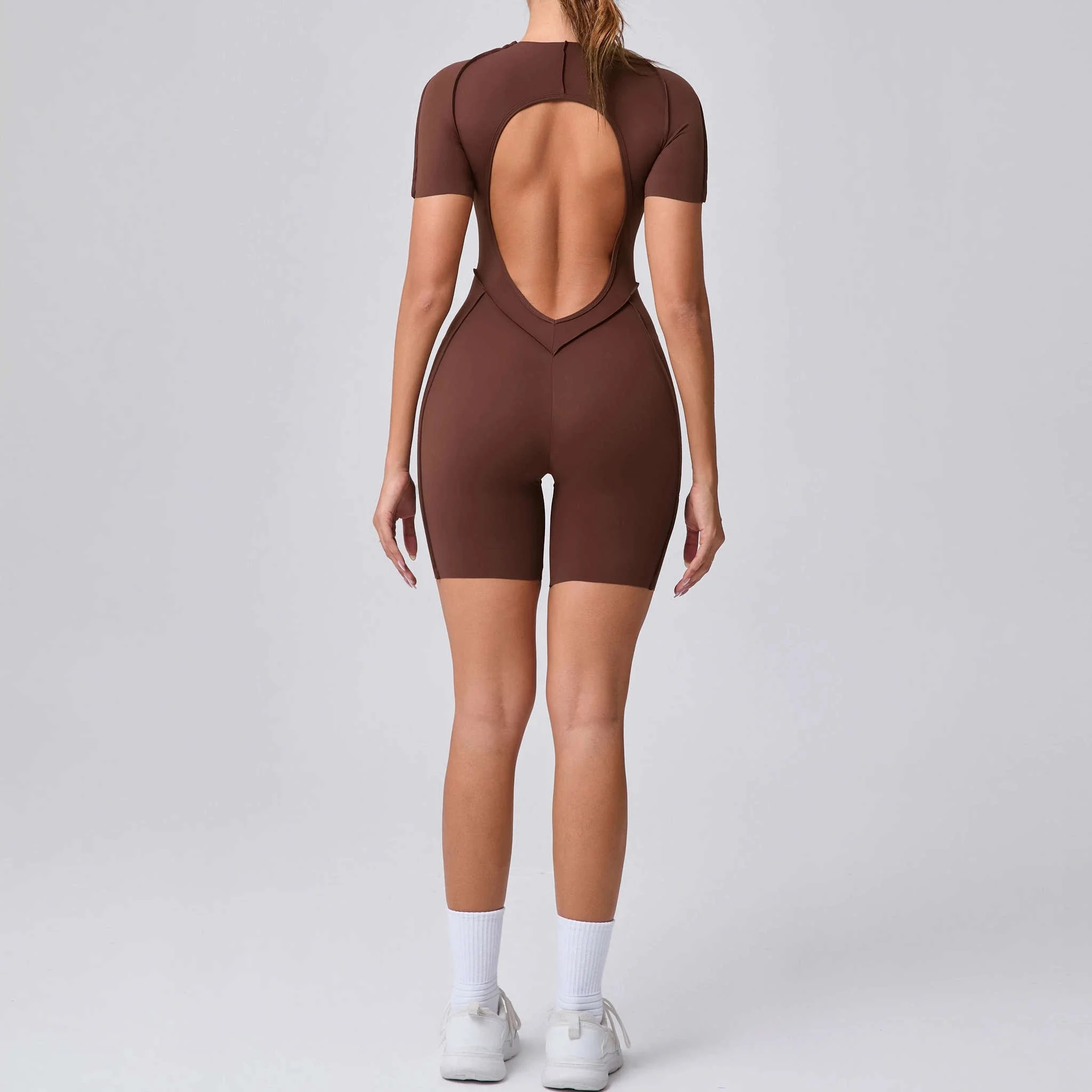 Backless Scrunch Women's Gym Jumpsuit for Yoga and Training - Image 2