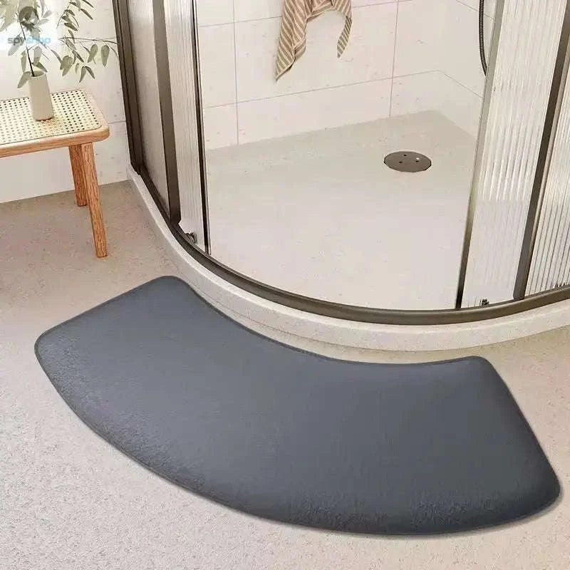 Super Absorbent Coral Velvet Bath Mat with Non-Slip Stability - Image 8