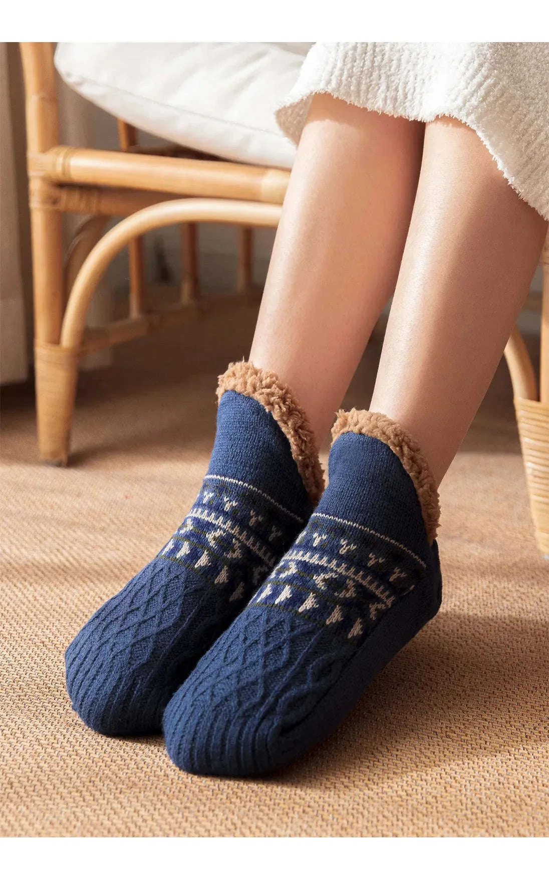 Non-Slip Floor Socks for Warm, Cozy Comfort at Home - Image 9
