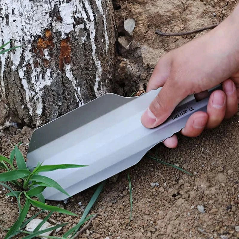 Titanium Hand Shovel Mini Ultralight Portable Trowel - Image 4