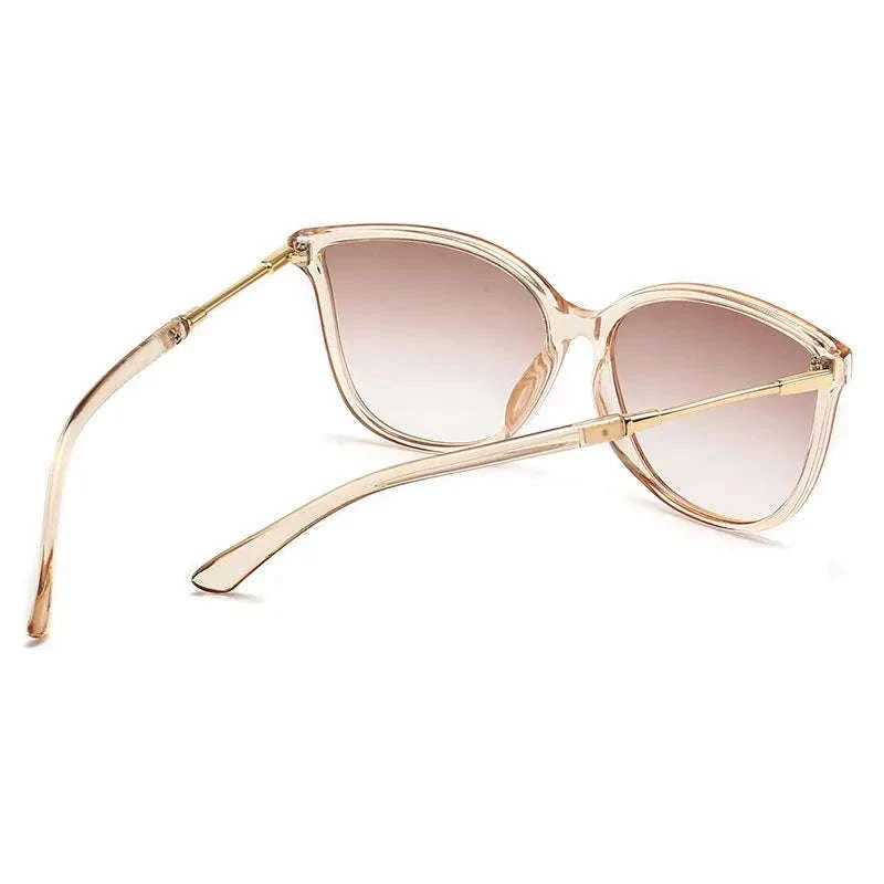 Vintage Cat Eye Sunglasses for Women with UV400 Lens Protection - Image 13
