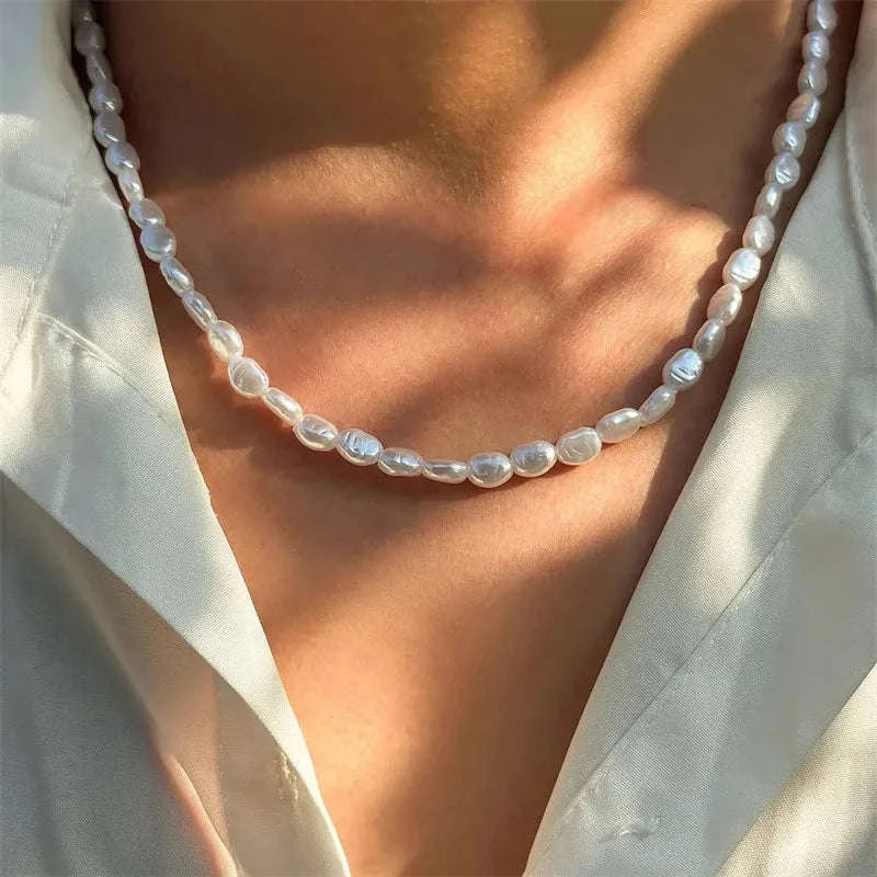 Vintage Imitation Pearl Choker Necklace for Timeless Style - Image 7