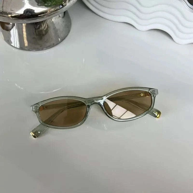 Vintage Small Frame Women's Cat-Eye Sunglasses with UV400 - Image 18