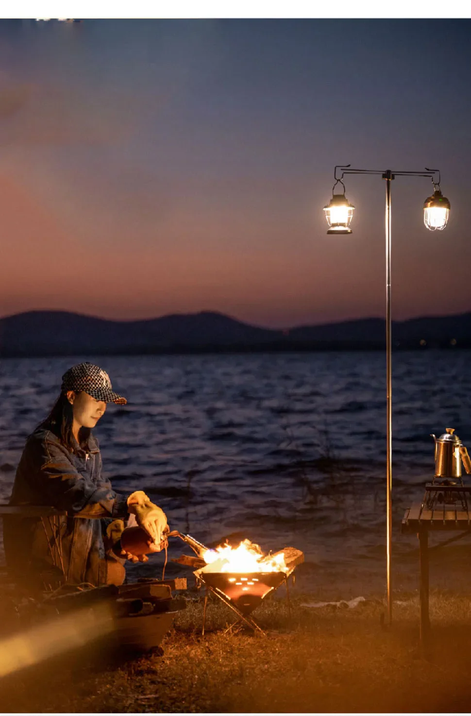 Camping Lantern Stand with Double Hooks, Foldable Aluminum Pole - Image 14