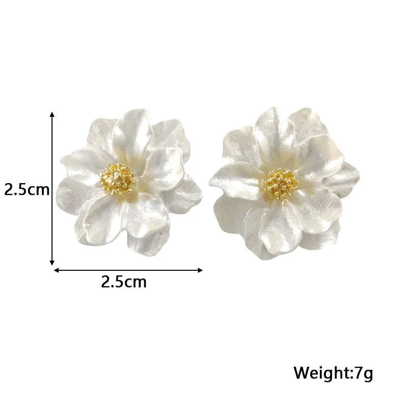 White Acrylic Flower Stud Earrings – Folded Floral Style - Image 2