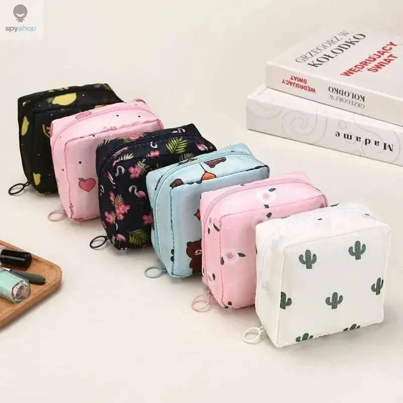Waterproof Sanitary Napkin Storage Pouch for Discreet Daily Carry - Image 3