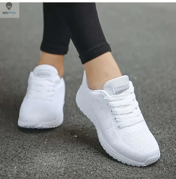 Breathable Women's Mesh Sneakers for Cool, Easy Comfort - Image 9