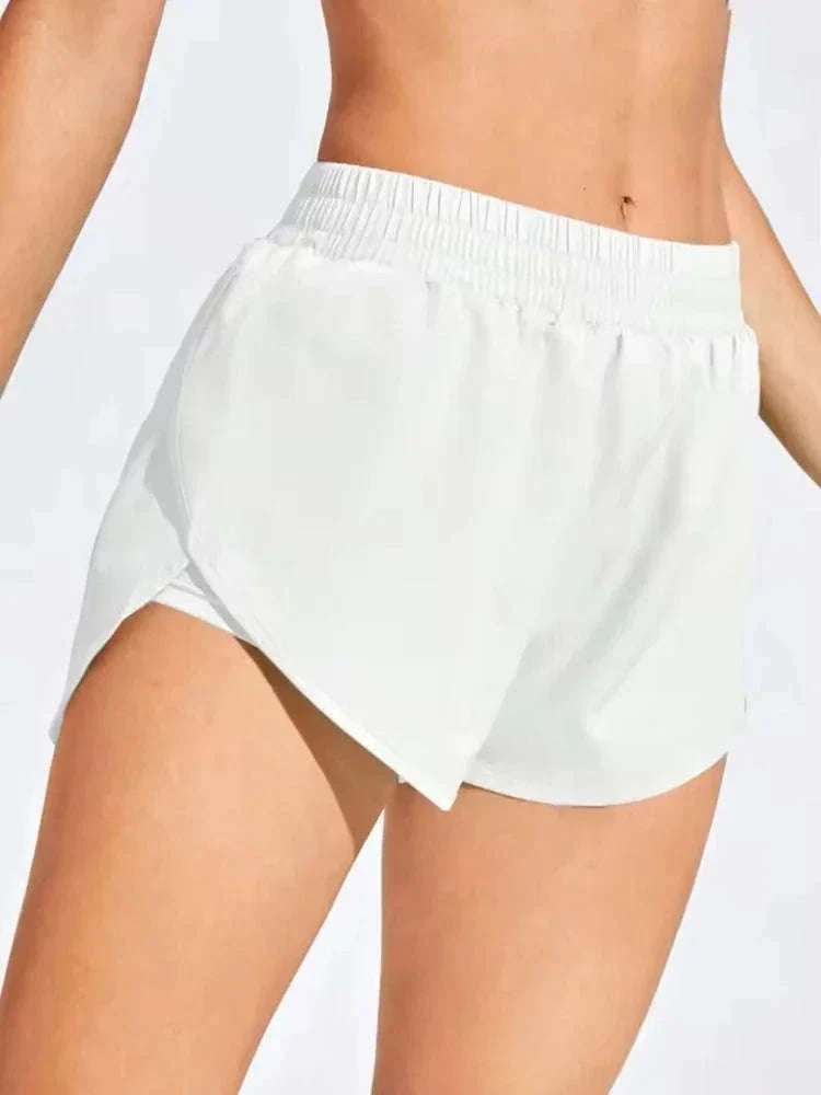 Women's Seamless Yoga Shorts for Smooth, Supportive Comfort - Image 3